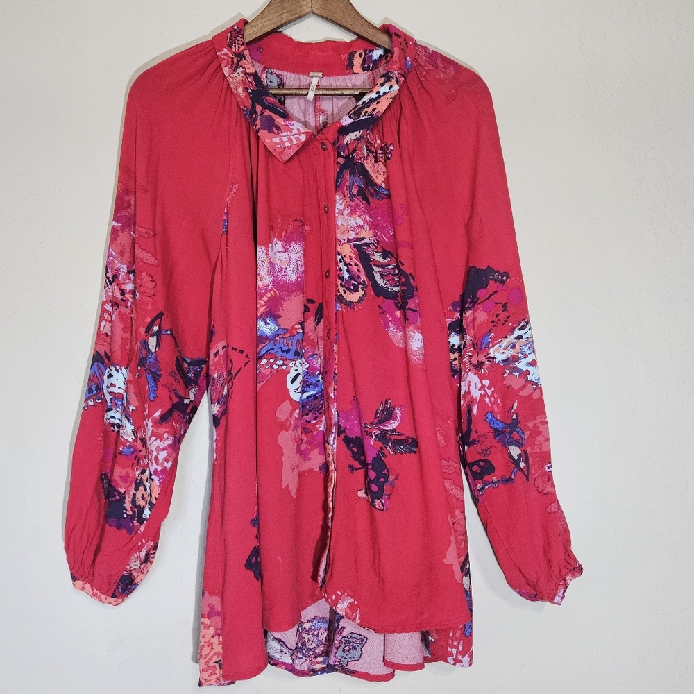 Free People Top Womens Small Red Floral Oversized Feminine Cottagecore‎ Blouse
